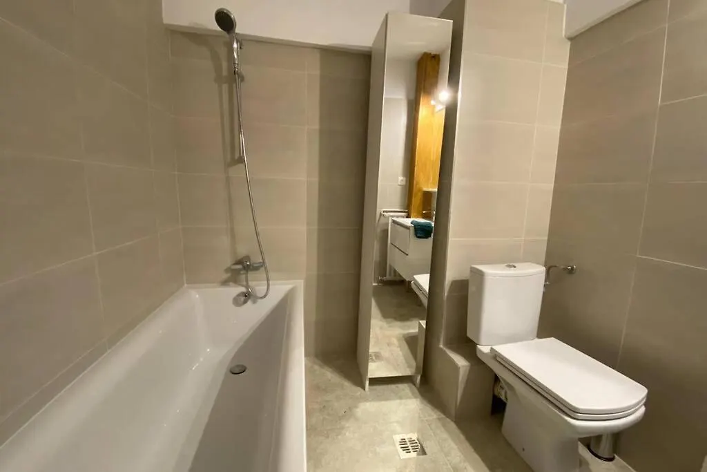 شقة New Luxury Flat In Front Of The Parliament At Unirii بوخارست رومانيا