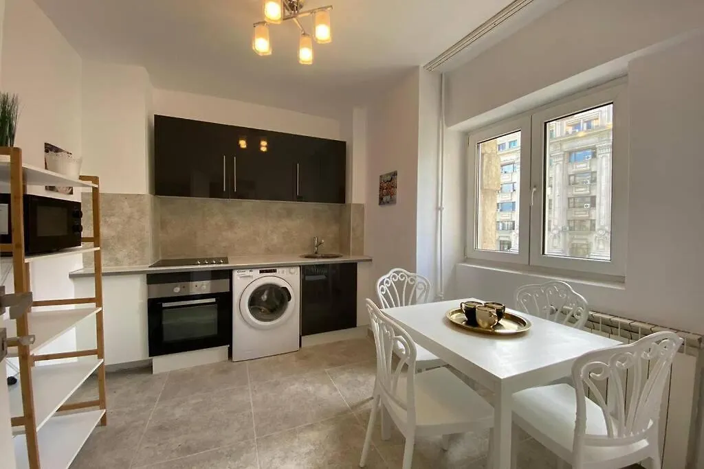 شقة New Luxury Flat In Front Of The Parliament At Unirii بوخارست رومانيا